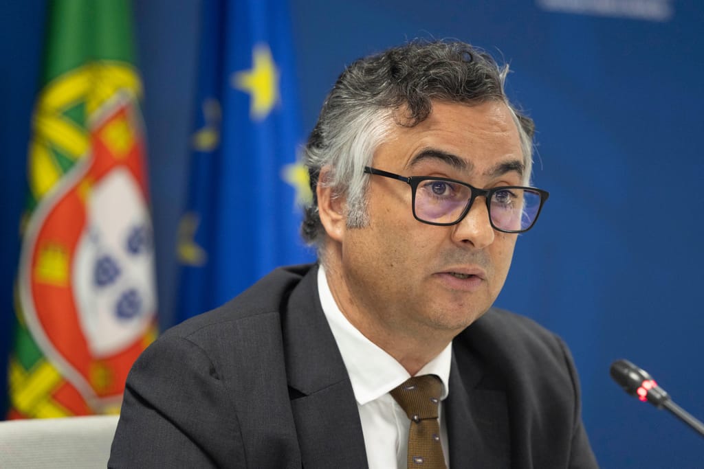 Fenprof exige demissão do ministro da Educação após críticas à classe docente