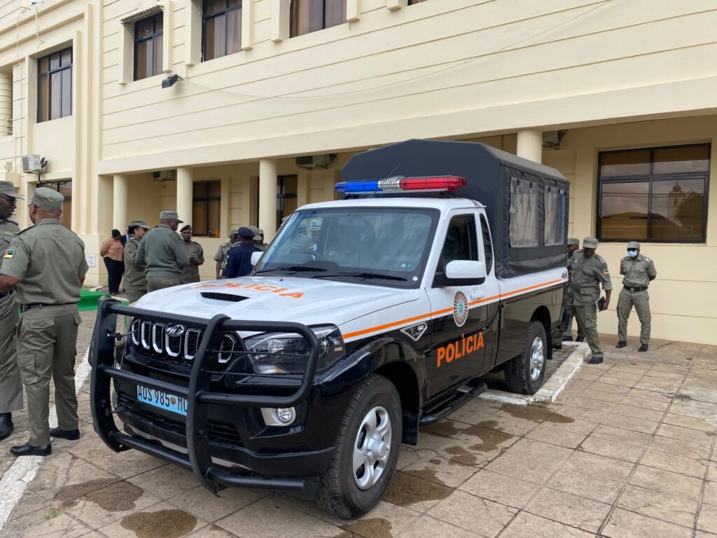 Reforço da capacidade operativa da Polícia em Moma com nova viatura