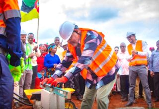 Lançamento da primeira pedra para a construção do mercado grossista em Milange.